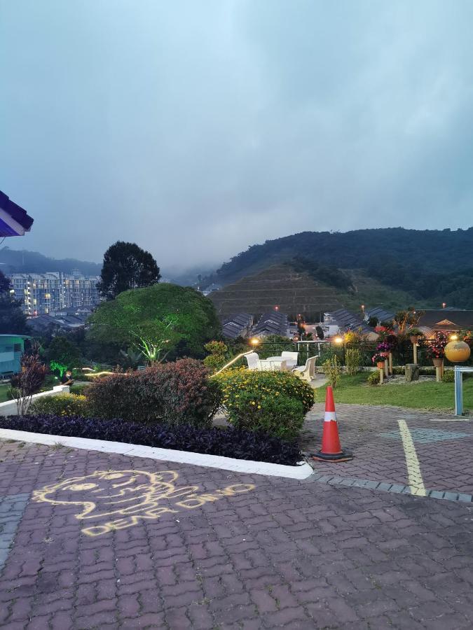 Dear Dino Homestay