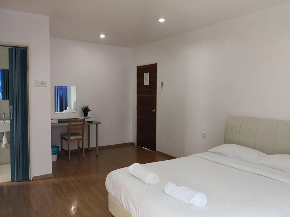 Dear Dino Homestay